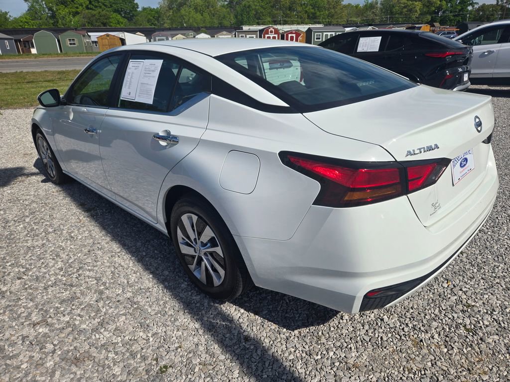 Used 2022 Nissan Altima 2.5 S image 3