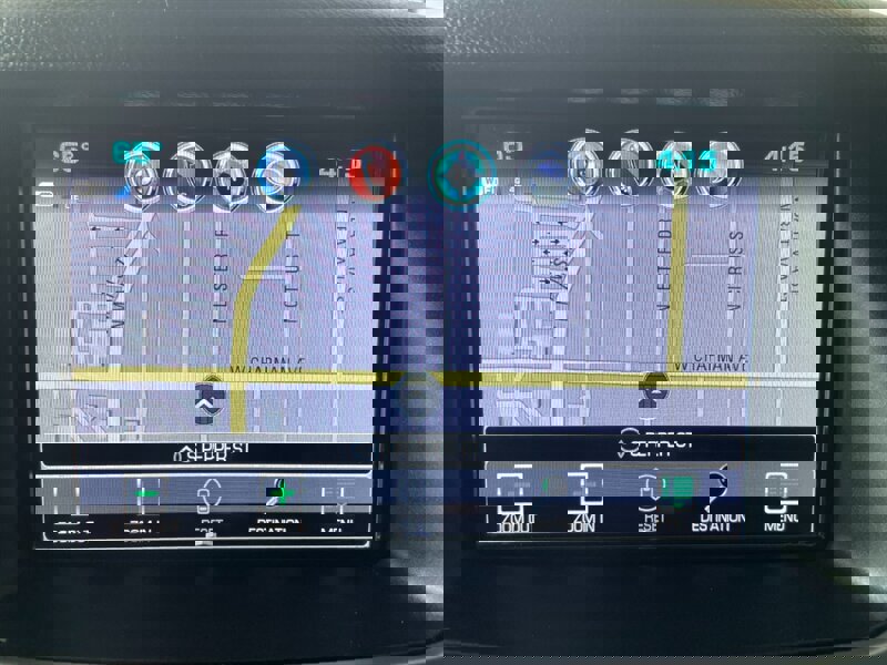 Used 2020 Chevrolet Suburban Premier image 37