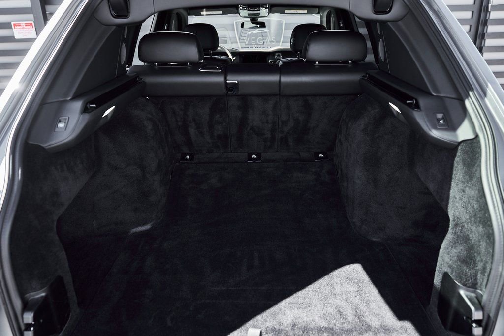 Used 2023 Rolls-Royce Cullinan image 19