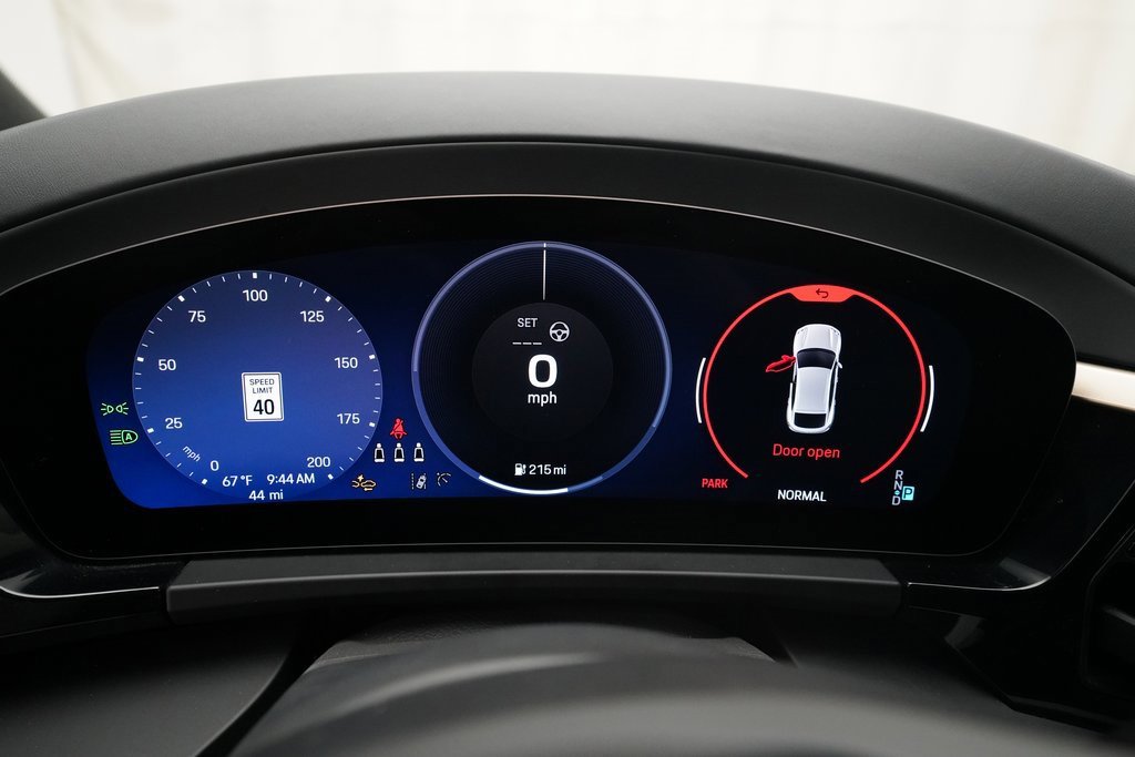 Used 2024 Porsche Macan 4 Electric image 24