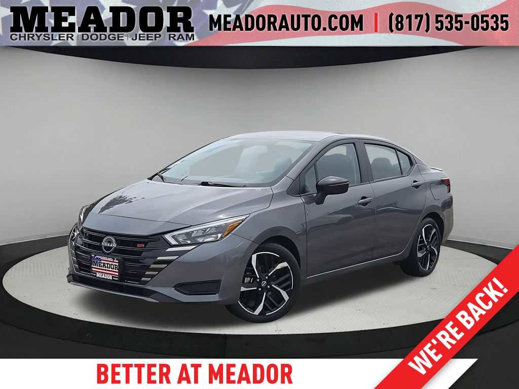 Used 2024 Nissan Versa SR FWD image 1