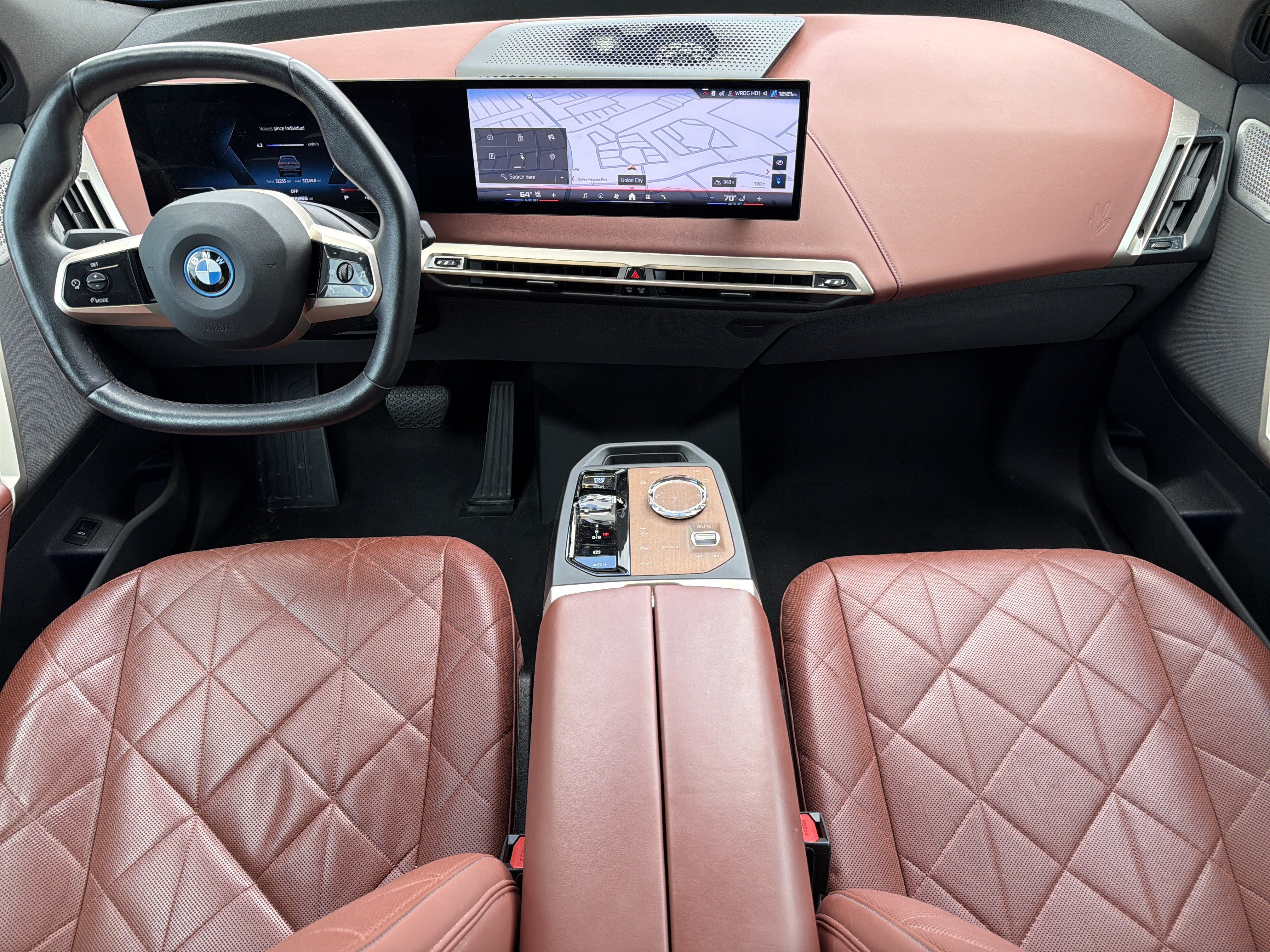 Certified 2024 BMW iX M60 AWD/4WD image 3