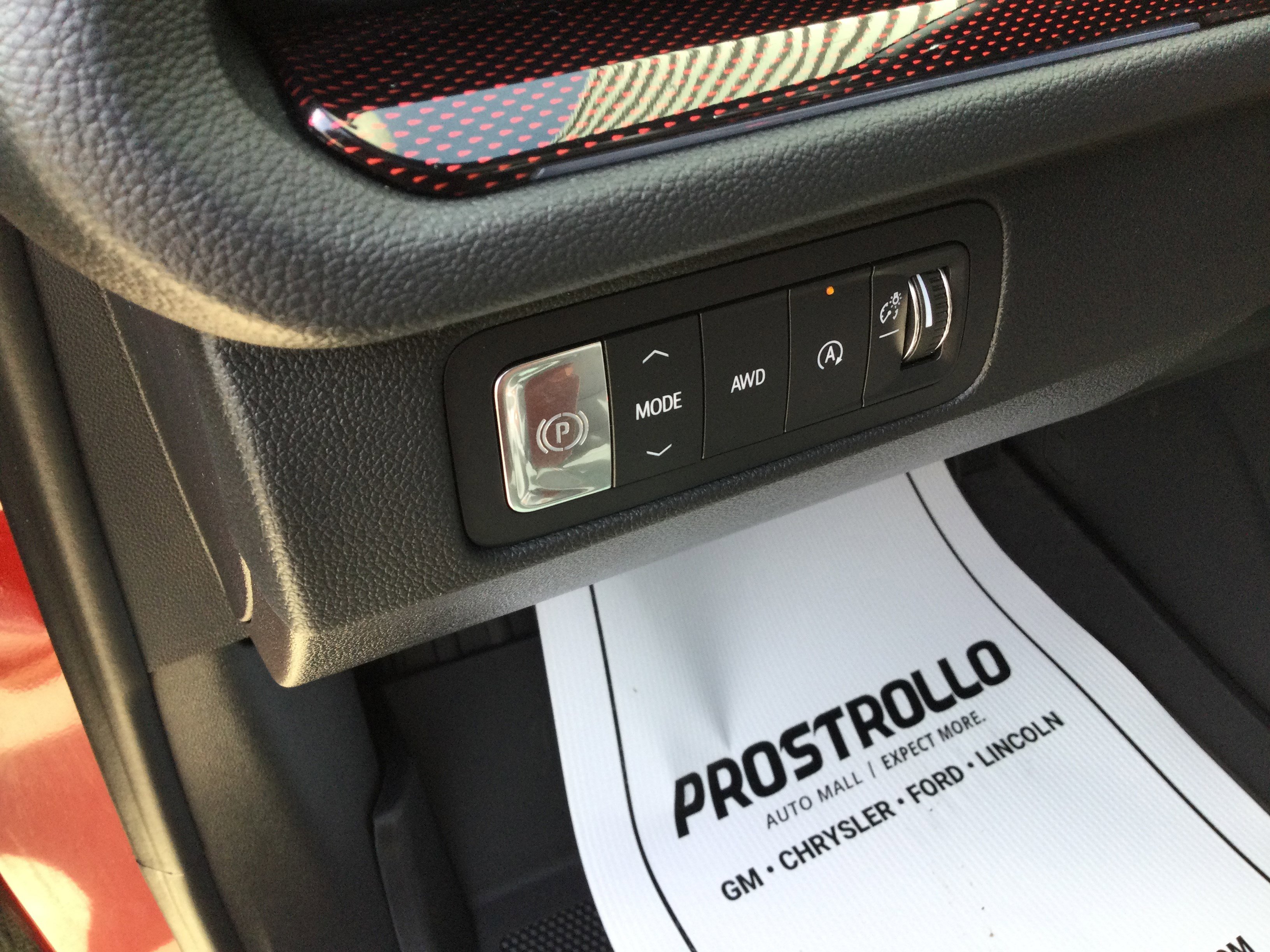 New 2026 Chevrolet Traverse Z71 w/ Enhanced Driving Package image 10