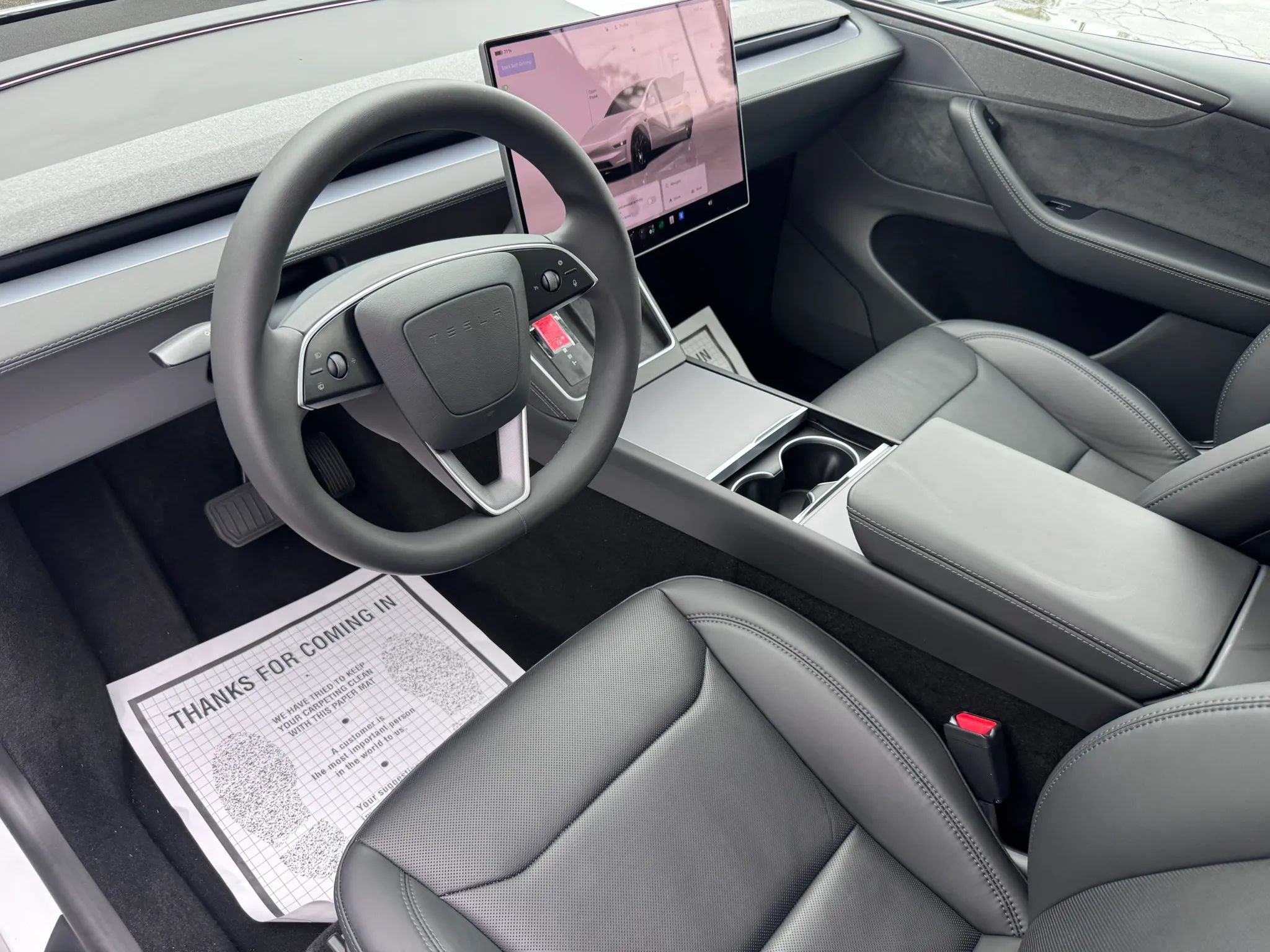 Used 2026 Tesla Model Y AWD image 19