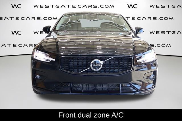 Used 2024 Volvo S60 B5 Plus image 4