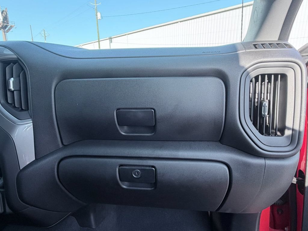Used 2022 Chevrolet Silverado 1500 Custom RWD image 16