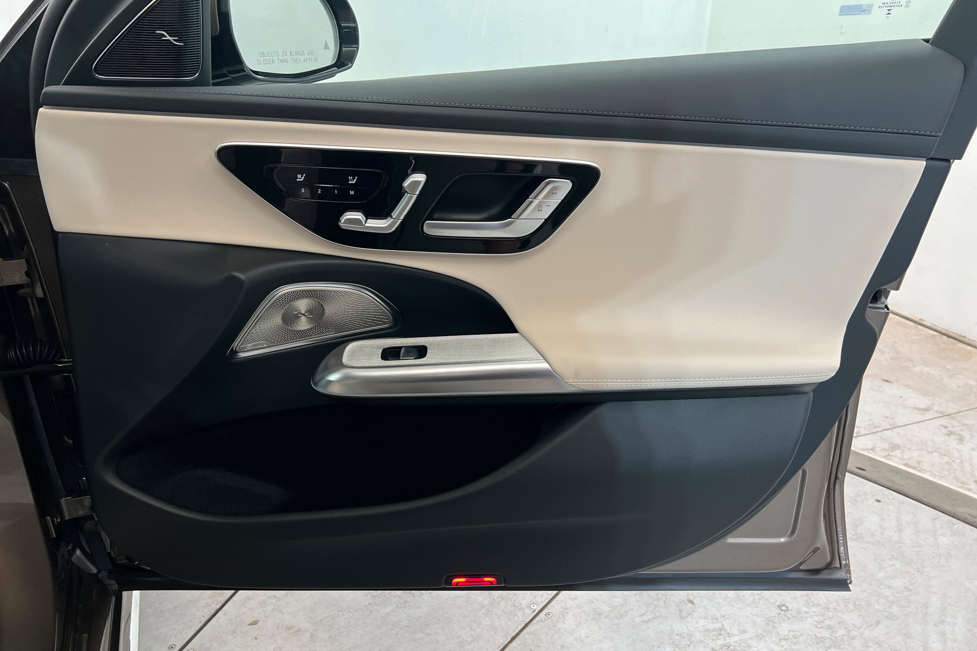 New 2026 Mercedes-Benz E 350 4MATIC Sedan image 22