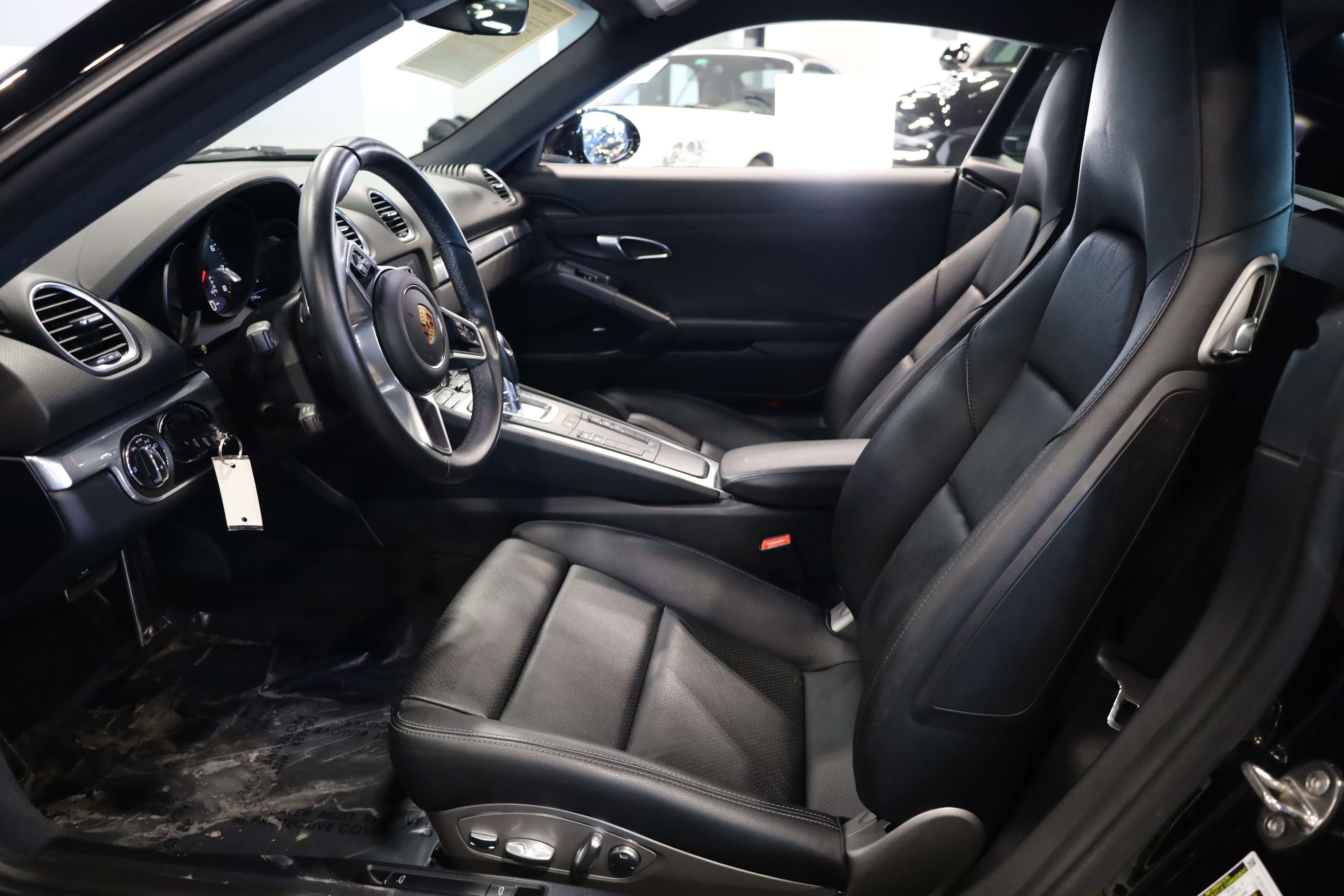 Used 2019 Porsche 718 Cayman S image 16