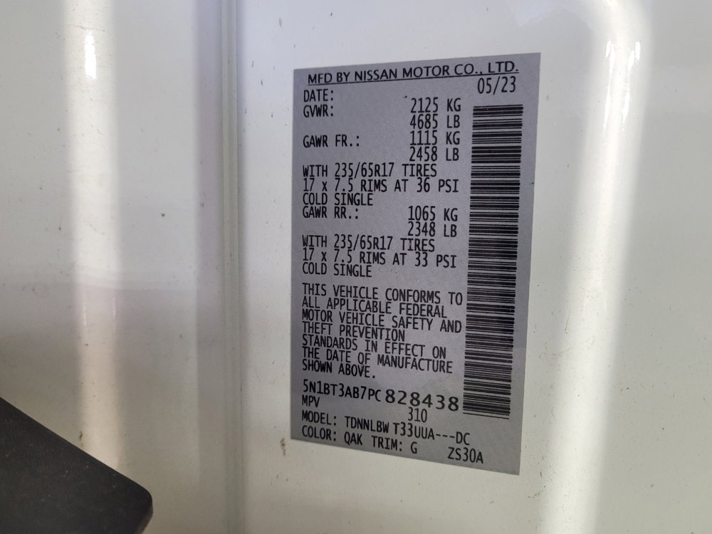Used 2023 Nissan Rogue S AWD/4WD image 33
