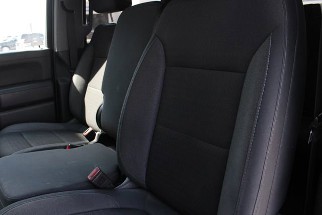 Used 2020 Chevrolet Silverado 1500 LT w/ Fleet Comfort Package AWD/4WD image 5