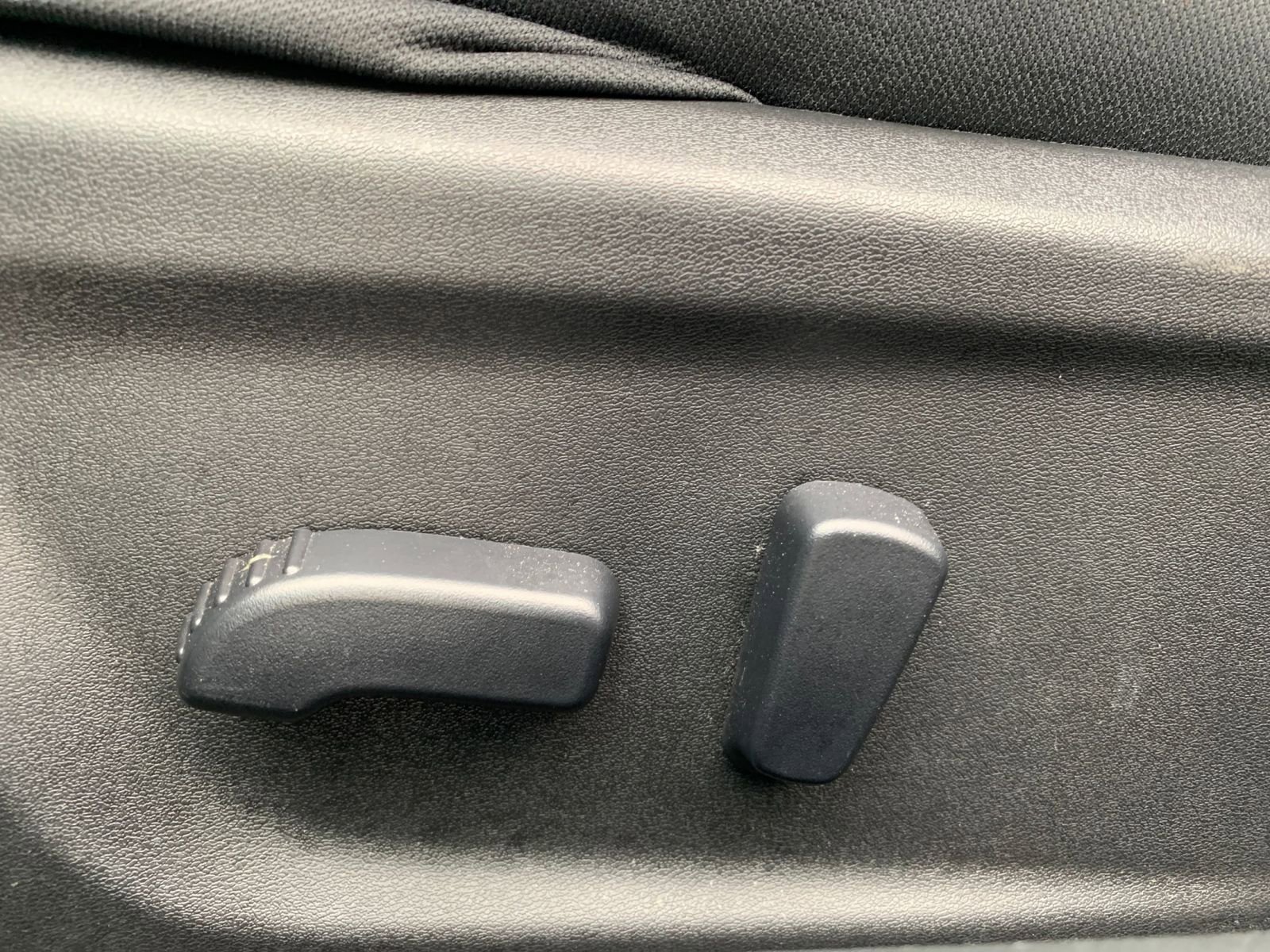 Used 2025 Nissan Altima 2.5 SV image 22