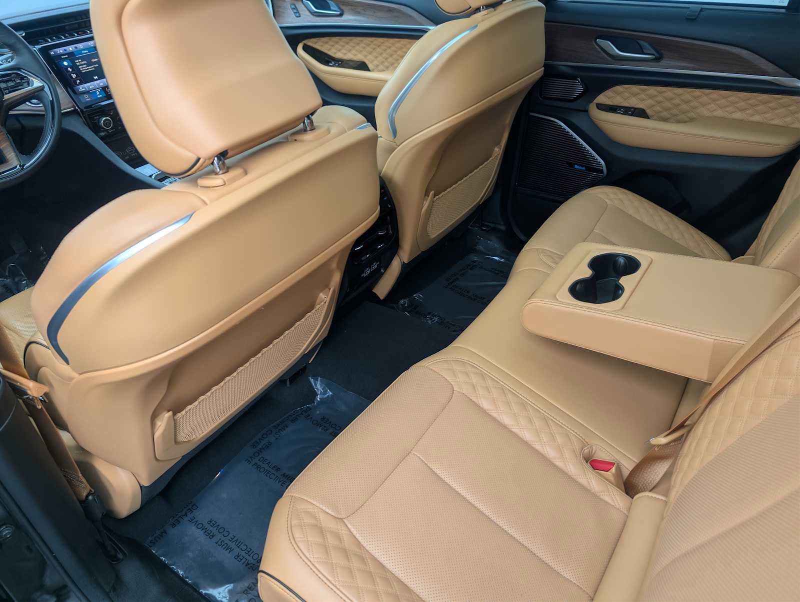 Used 2024 Jeep Grand Cherokee Summit w/ Advanced Protech Group IV image 28