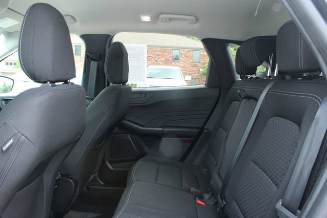 Used 2023 Ford Escape Active AWD/4WD image 30