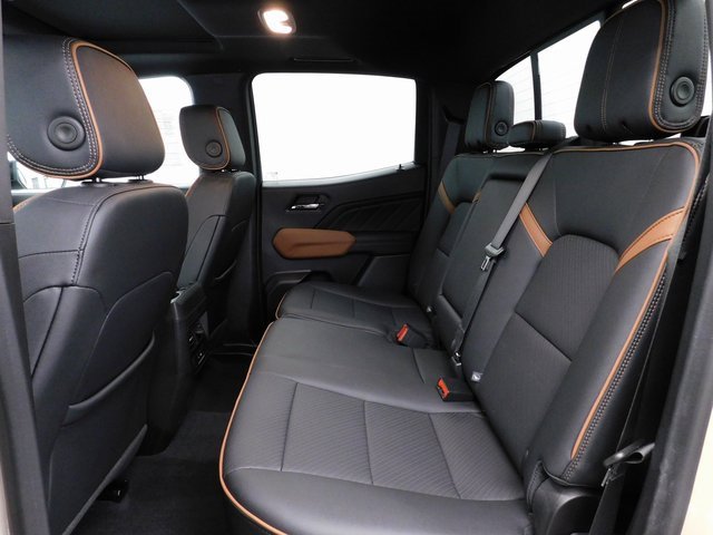 Used 2024 GMC Canyon AT4 w/ AT4 Premium Package image 24