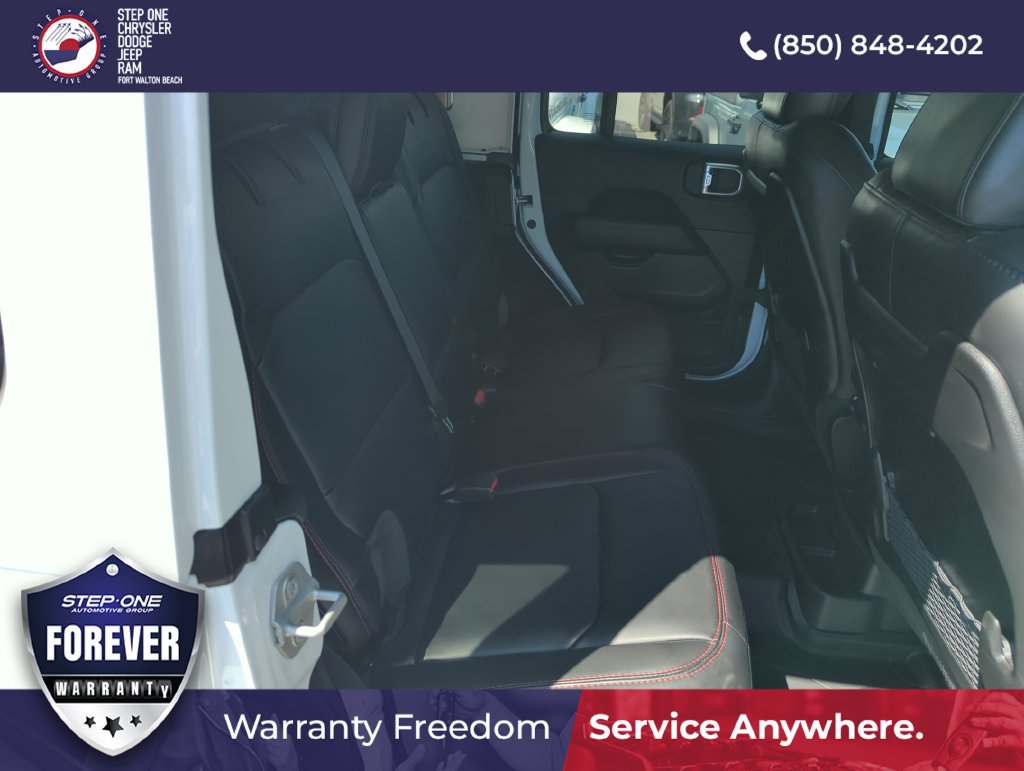 Used 2025 Jeep Wrangler Unlimited Rubicon AWD/4WD image 30