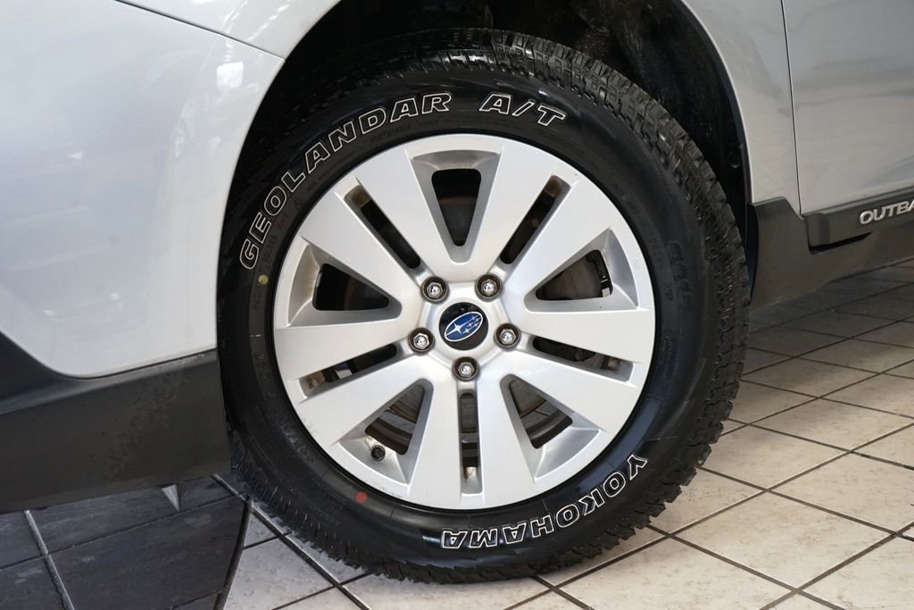 Used 2018 Subaru Outback 2.5i Premium image 47