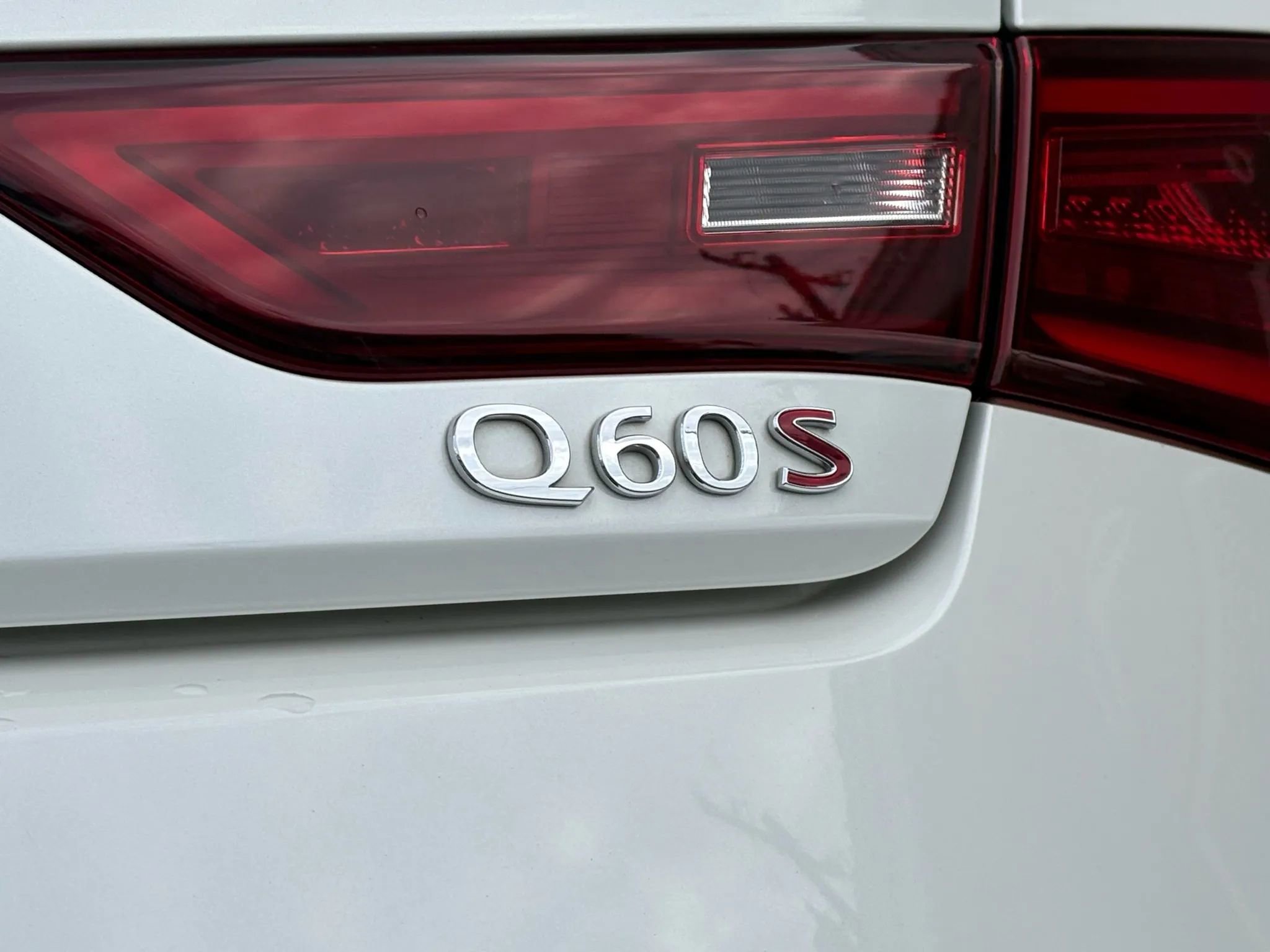 Used 2022 INFINITI Q60 Red Sport 400 w/ Cargo Package image 26