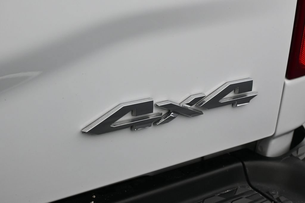 Used 2024 RAM 2500 Tradesman w/ Chrome Appearance Group AWD/4WD image 32
