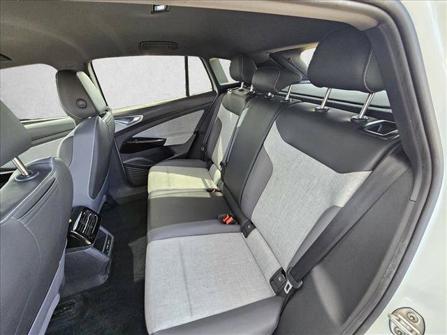 Used 2023 Volkswagen ID.4 Pro RWD image 15