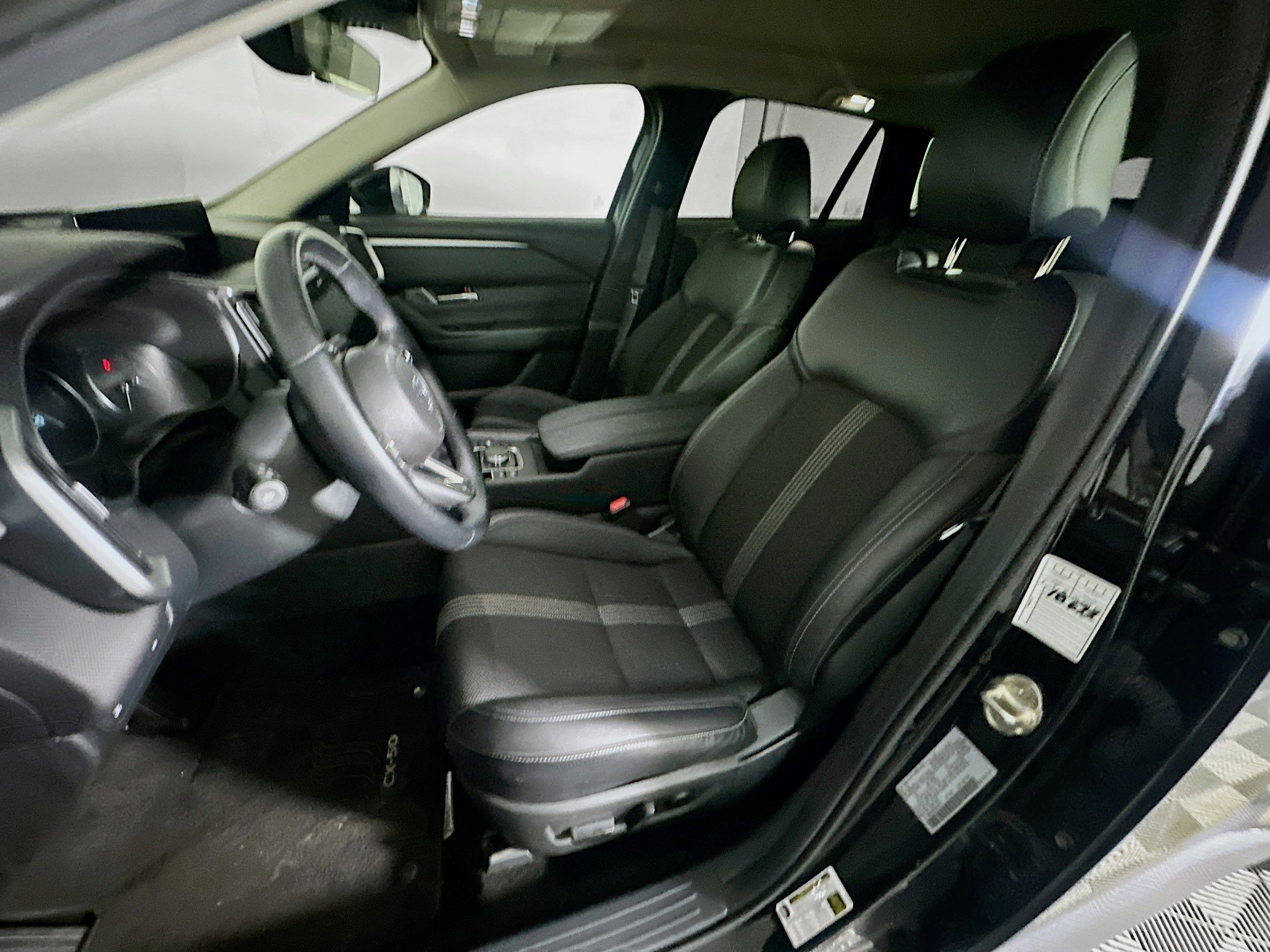 Used 2025 MAZDA CX-50 AWD 2.5 S w/ Premium Package image 13