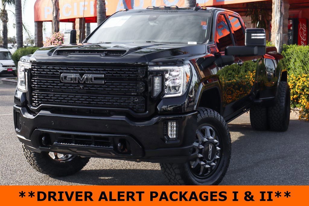 Used 2021 GMC Sierra 3500 Denali w/ Denali Ultimate Package image 4
