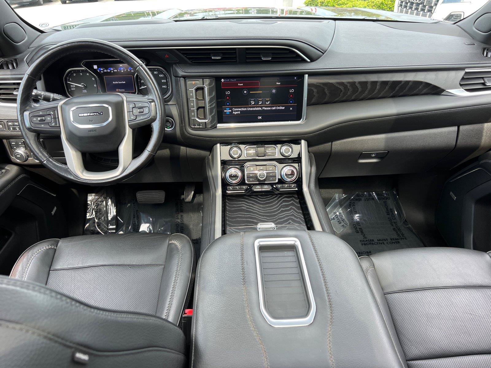 Used 2021 GMC Yukon Denali w/ Denali Premium Package AWD/4WD image 23
