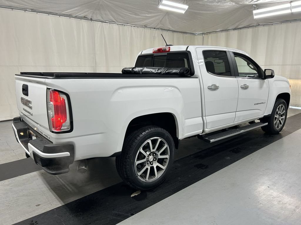 Used 2021 GMC Canyon Denali image 2