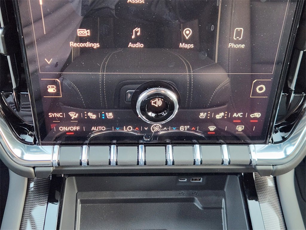 New 2026 GMC Yukon Elevation w/ Elevation Premium Package image 13