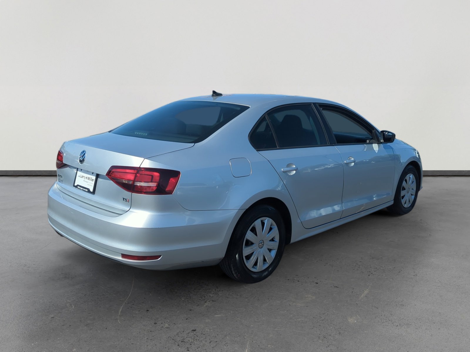 Used 2016 Volkswagen Jetta S image 5