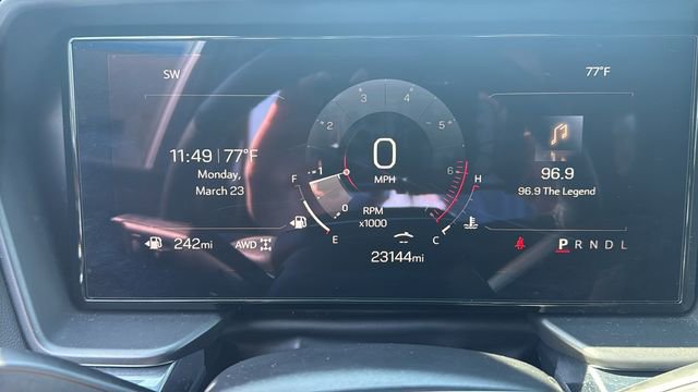 Used 2025 GMC Terrain Elevation image 15