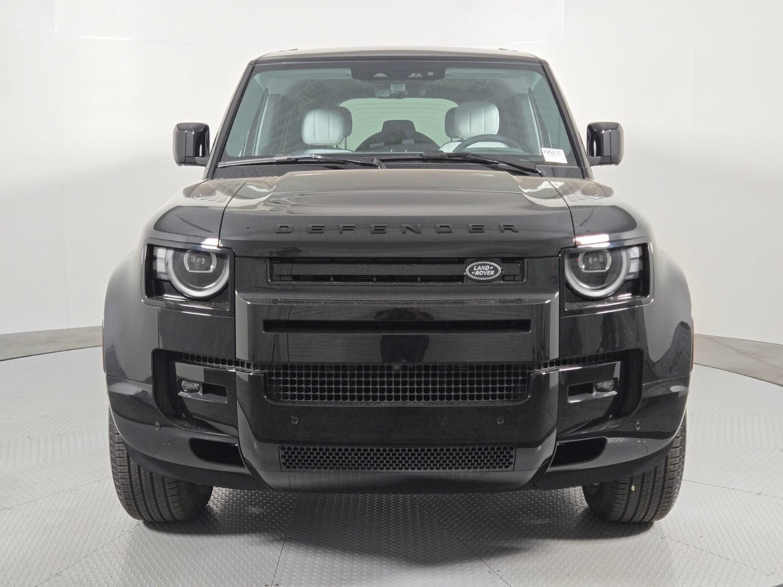 New 2026 Land Rover Defender 110 X AWD/4WD image 8