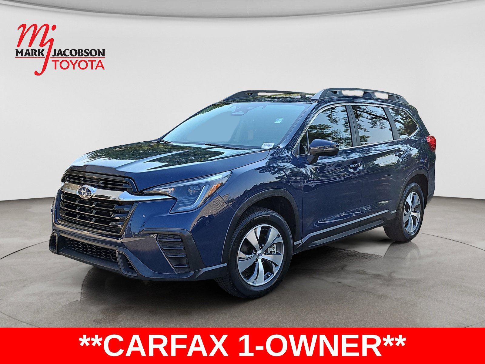 Used 2023 Subaru Ascent Premium w/ Convenience Package AWD/4WD image 1