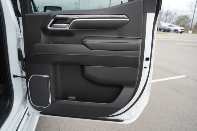 Used 2025 Chevrolet Silverado 1500 LTZ w/ LTZ Premium Package image 24