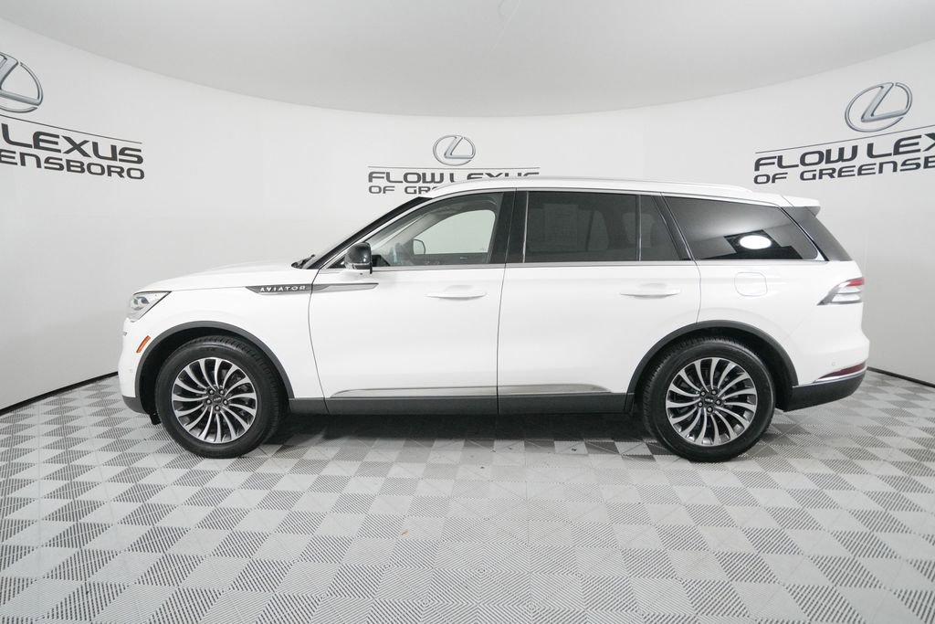 Used 2022 Lincoln Aviator Reserve w/ Equipment Group 201A image 4