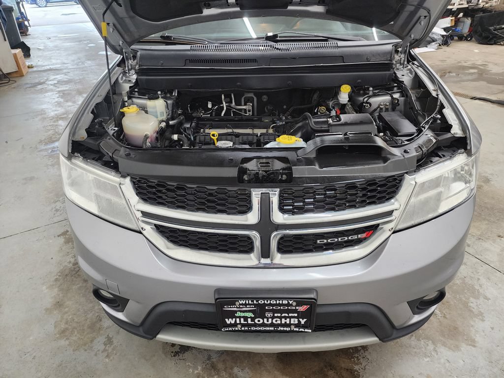 Used 2019 Dodge Journey SE FWD image 36