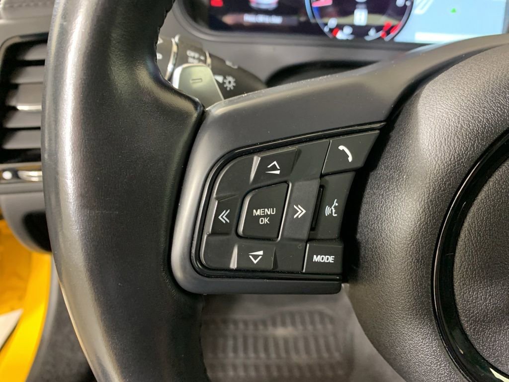 Used 2021 Jaguar F-TYPE R-Dynamic AWD/4WD image 22
