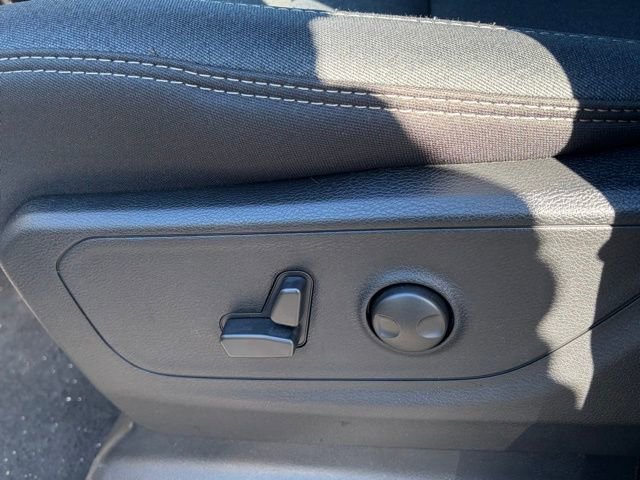 New 2026 RAM 1500 Big Horn AWD/4WD image 16