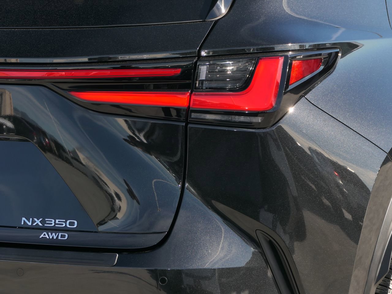 Used 2024 Lexus NX 350 AWD w/ Vision Package image 4