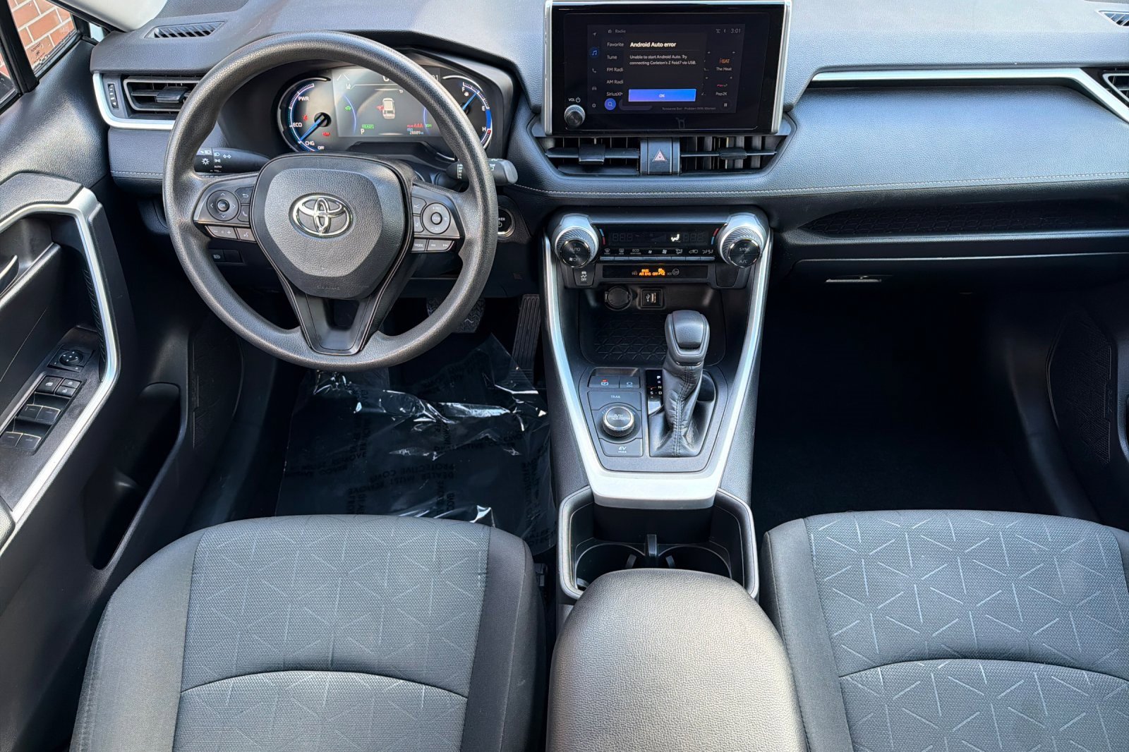 Used 2024 Toyota RAV4 XLE image 13