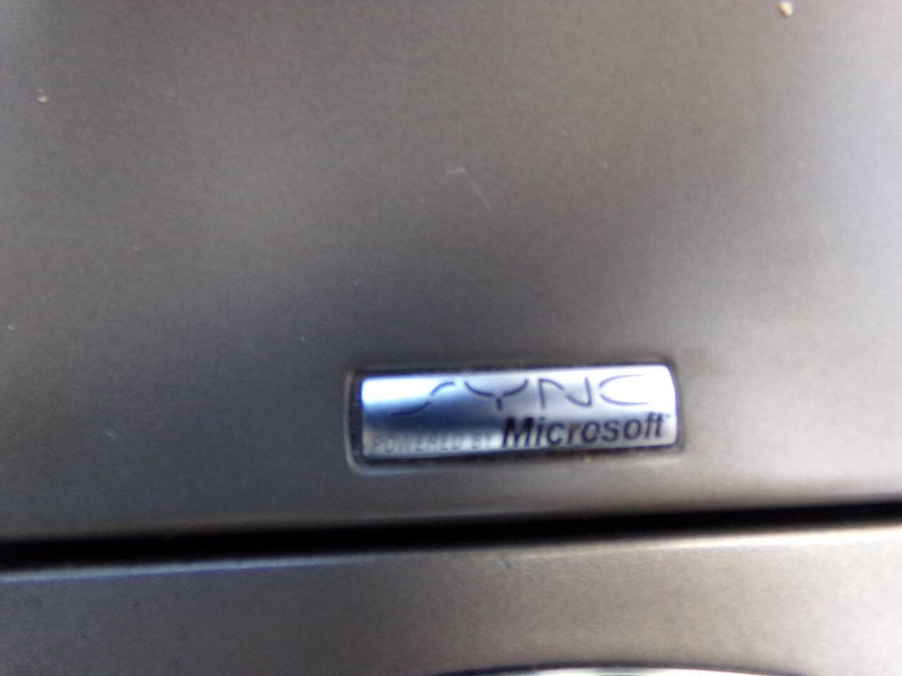 Used 2012 Lincoln MKX FWD image 63