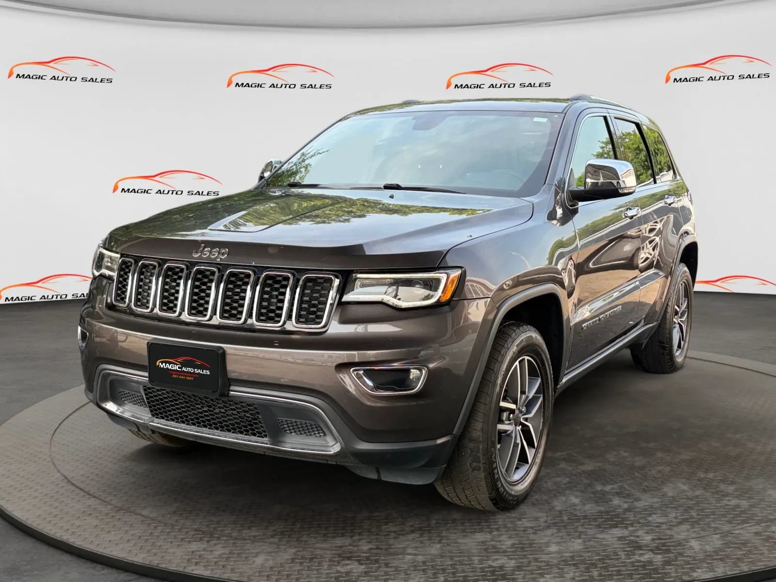 Used 2021 Jeep Grand Cherokee Limited w/ Luxury Group II