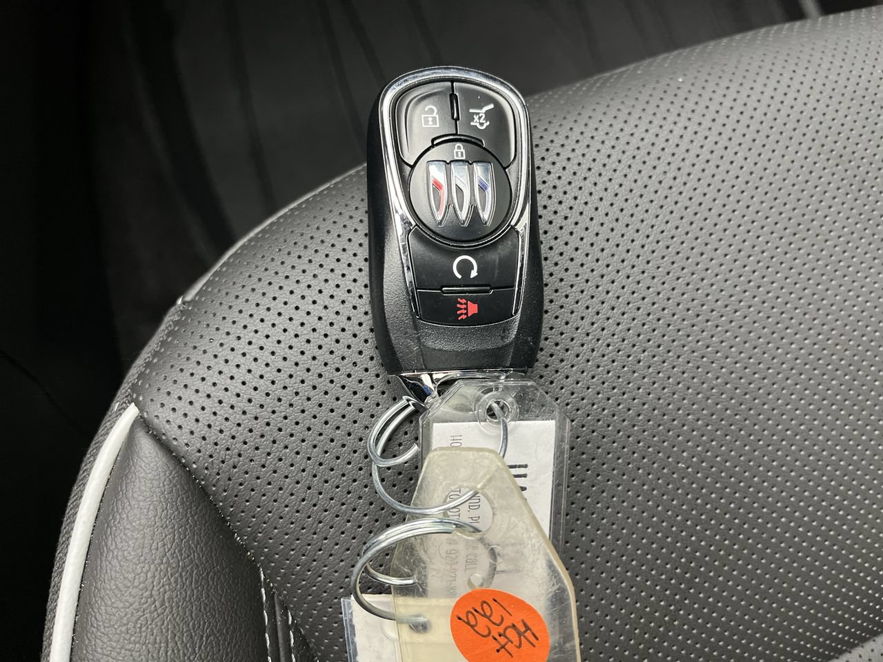 Used 2026 Buick Encore GX Avenir w/ Avenir Technology Package AWD/4WD image 29
