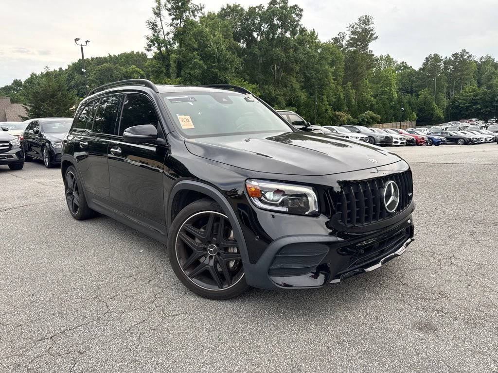 Used 2022 Mercedes-Benz GLB 35 AMG 4MATIC image 4