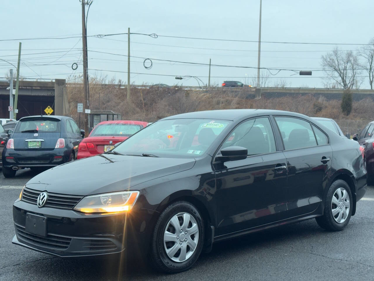Used 2012 Volkswagen Jetta S 4dr Sedan 6A image 2