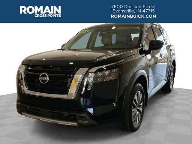 Used 2025 Nissan Pathfinder SL AWD/4WD image 1