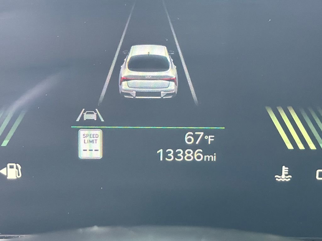 Used 2025 Kia K5 GT-Line image 23