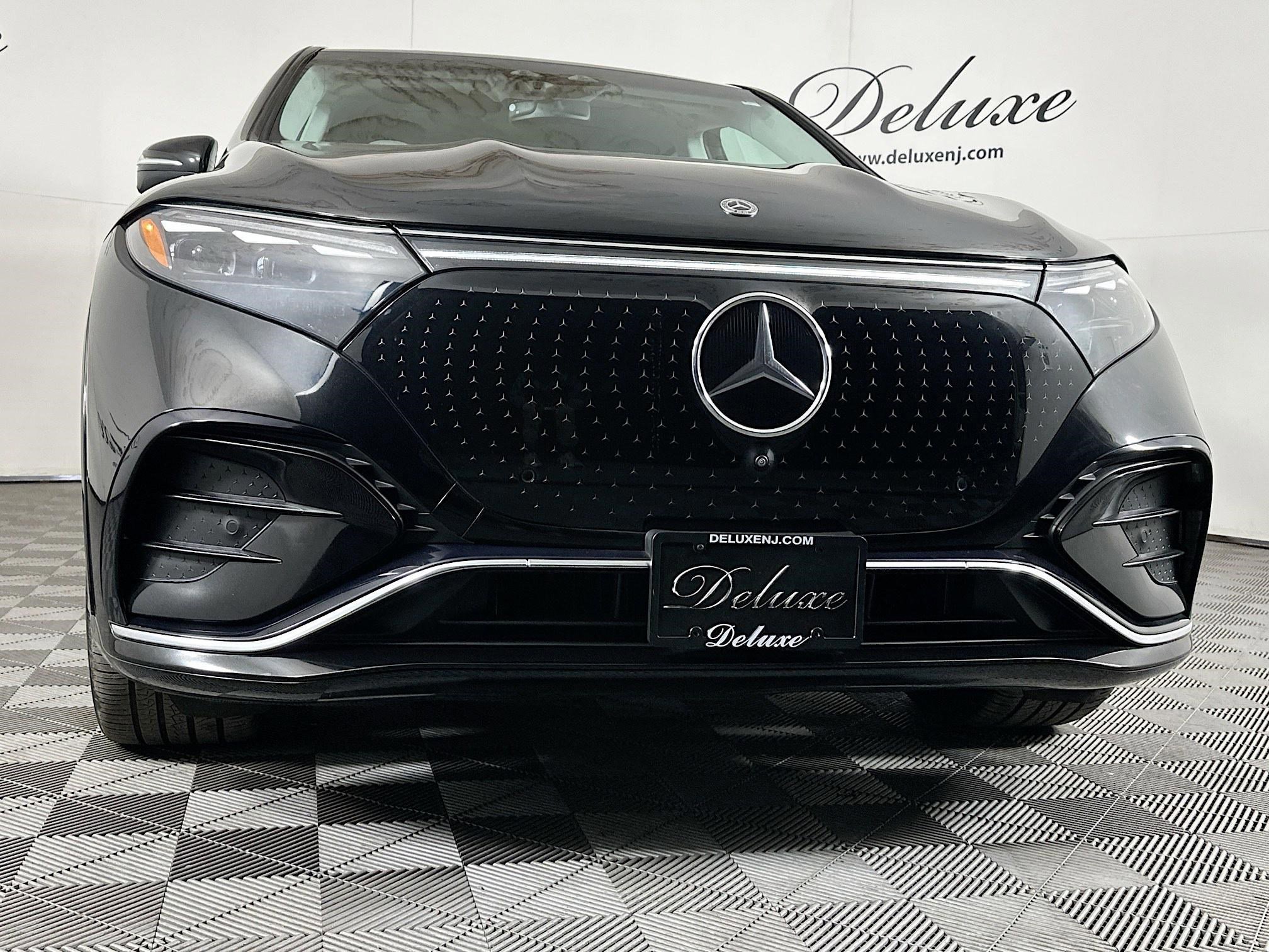 Used 2023 Mercedes-Benz EQS 580 4MATIC SUV image 30