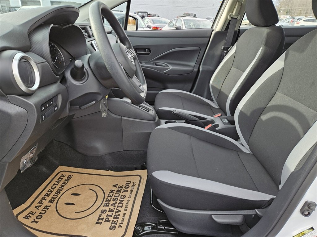 New 2025 Nissan Versa S w/ Trunk Package image 4