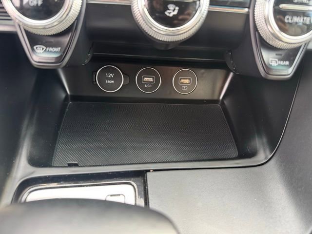 Certified 2022 Genesis G70 2.0T image 28
