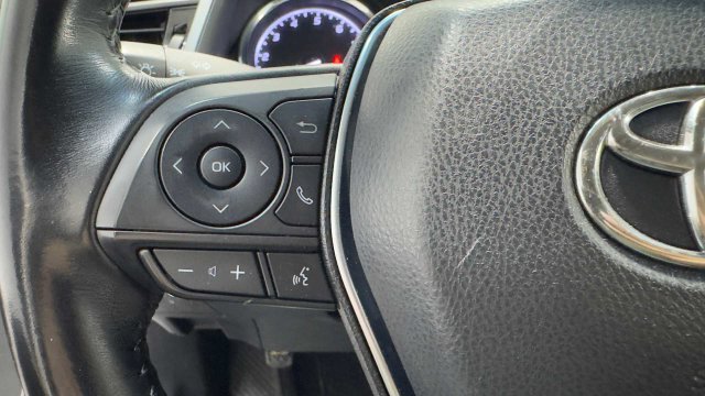 Used 2019 Toyota Camry SE w/ Convenience Package FWD image 32